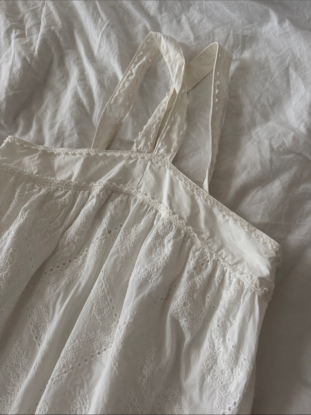 En Saison White Halter Eyelet Dress - Picture 2 of 4